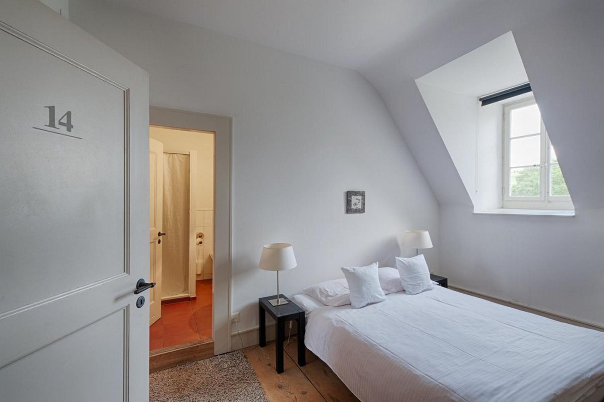Schloss Ueberstorf - Tafeln, Tagen, Träumen Zimmer foto