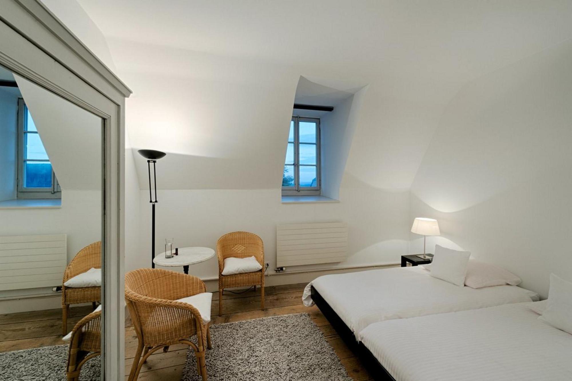 Schloss Ueberstorf - Tafeln, Tagen, Träumen Zimmer foto
